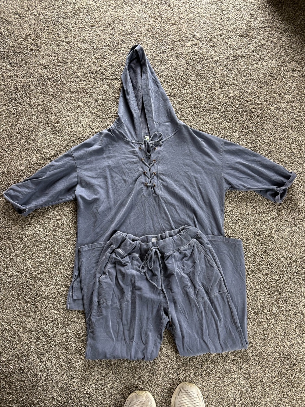 GreenTea Women's Slate Lounge Hoodie & Drawstring Joggers Set